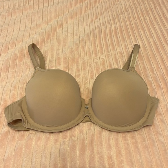 Tulip Smooth T-Shirt Bra - 38D - Picture 7 of 10